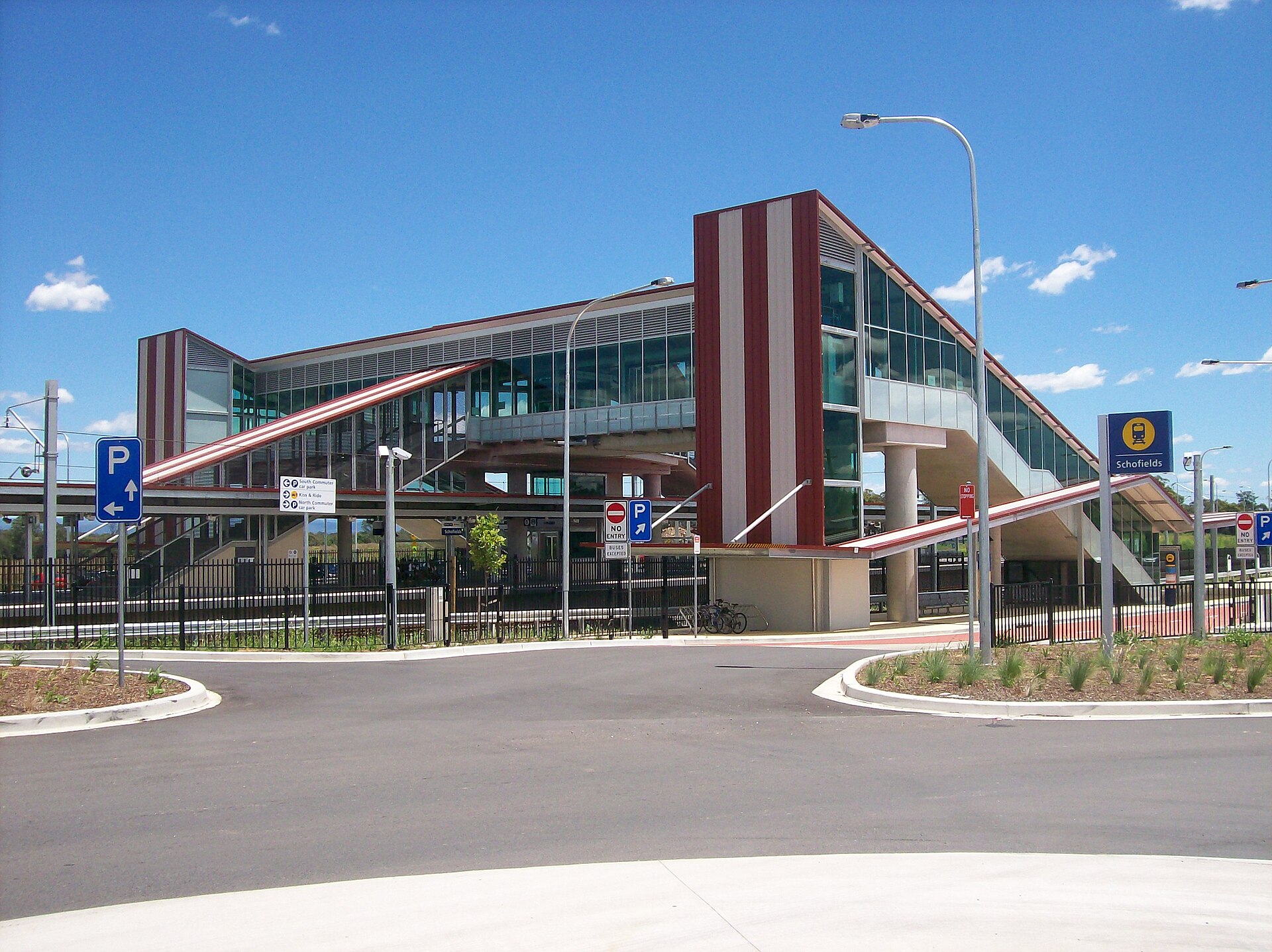 Schofields railway station in the growing suburb