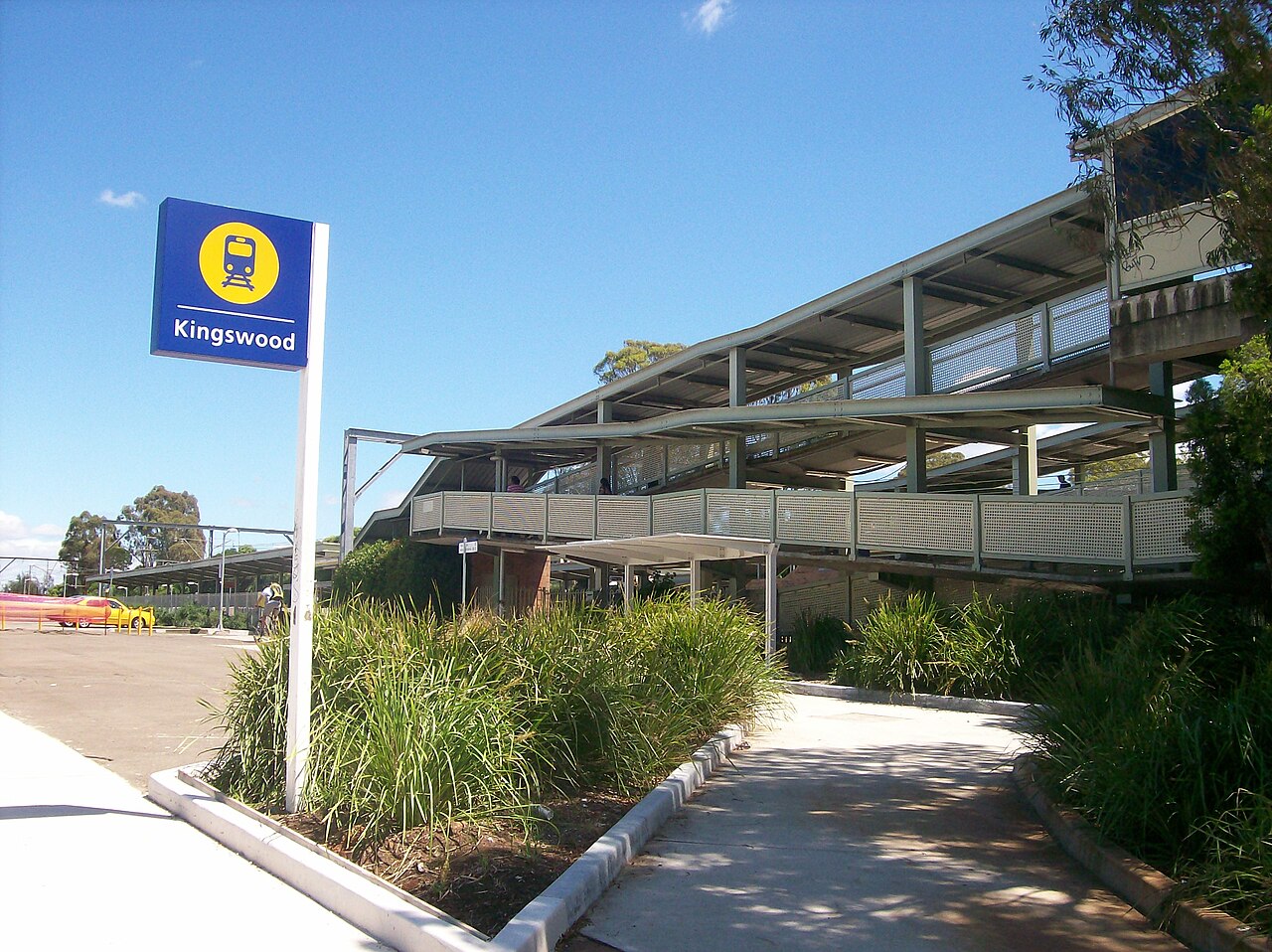 Eastern side of Kingswood railway station