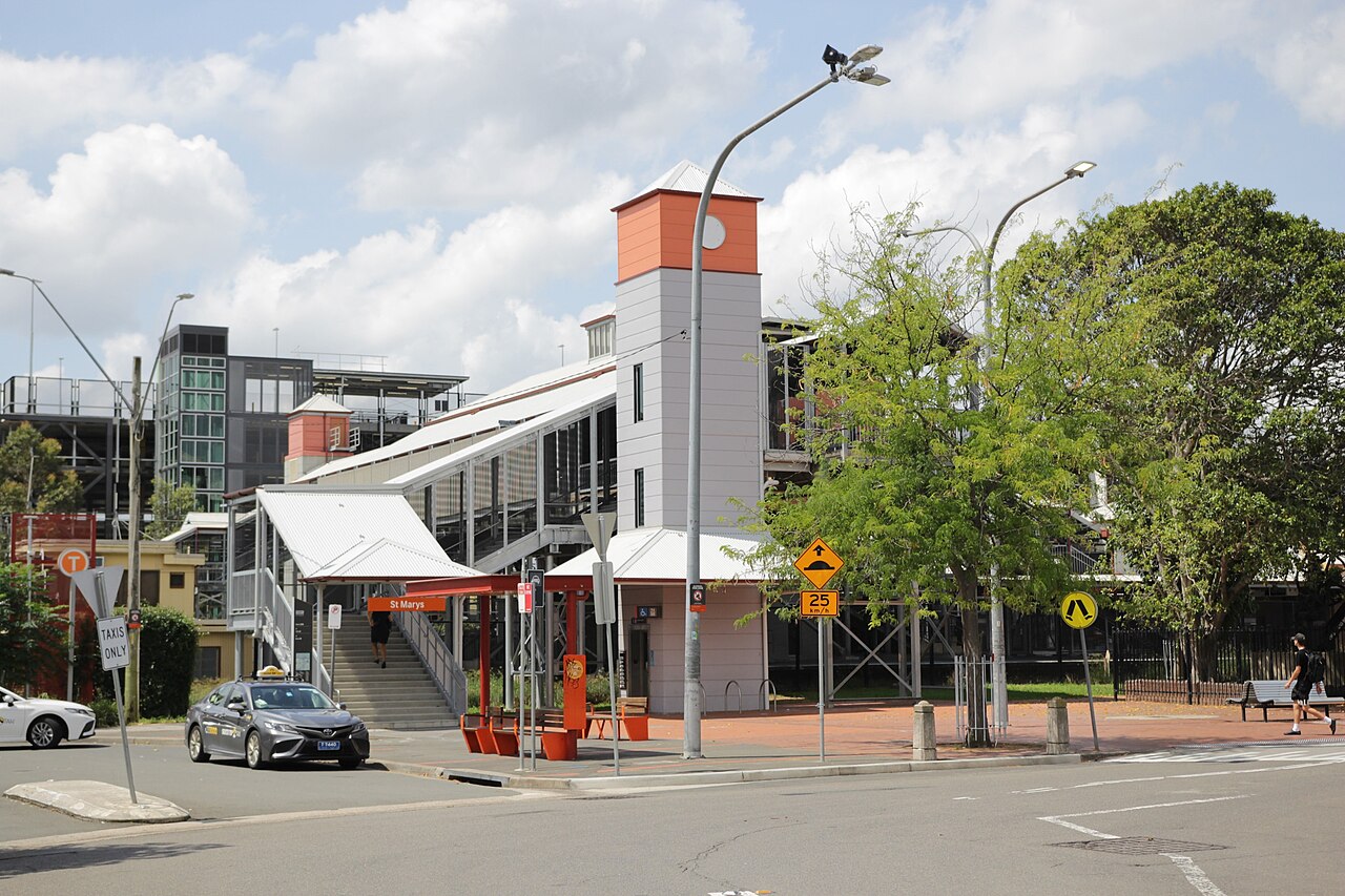 Southern entrance of St Marys railway station at Queen and Station Streets